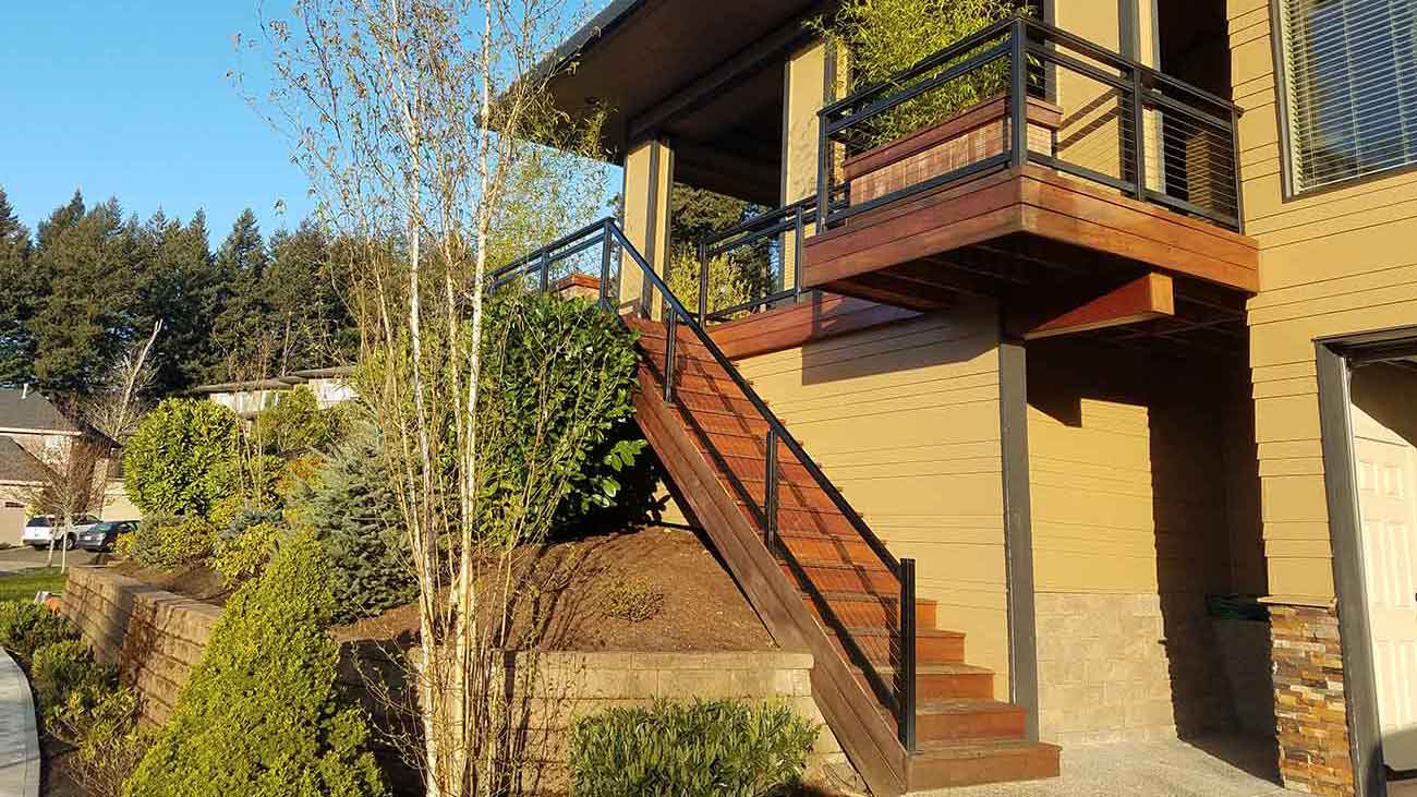 Exterior Rail Photo